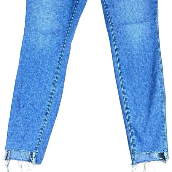 Good American Good Legs Crop Chewed Hem Denim Jeans Size 6 / 28 - Picture 7 of 9